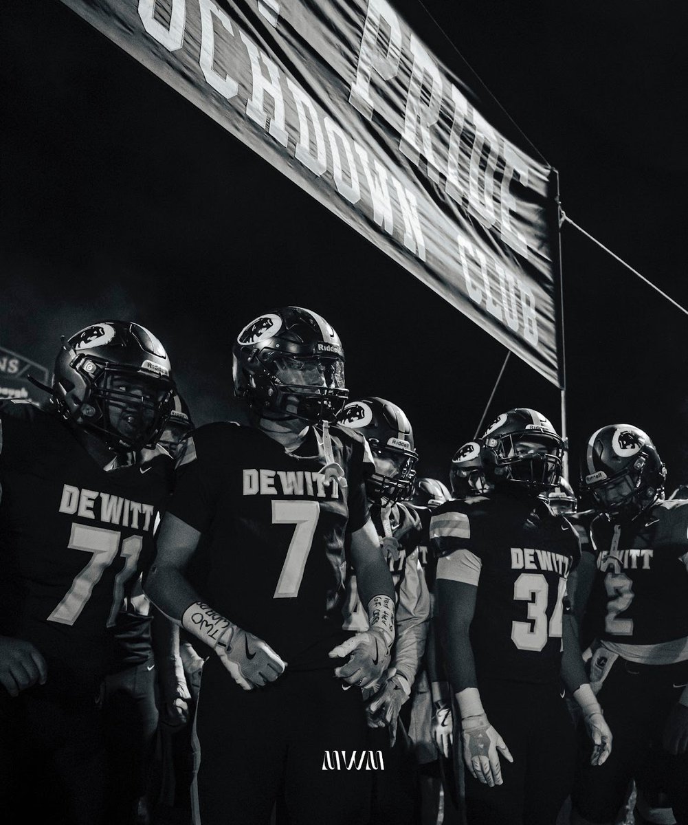 Regular szn highlights
Only played the first half in 6 games due to blowouts
<a href="/CoachThomas90/">Bryan Thomas</a> <a href="/CoachGus90/">Niklas Gustav, CSCS</a> <a href="/Coach_EMatthes/">Evan Matthes</a> <a href="/CoachBradOtter/">Brad Otterbein</a> <a href="/CoachK_ODonnell/">Kevin O'Donnell</a> @CoachCodere <a href="/CoachPackard35/">Daniel Packard</a> <a href="/CoachPDeCapito/">Phil DeCapito</a> <a href="/Jay9Terry/">Jay Terry</a> <a href="/CoachTVoss/">Trent Voss</a> <a href="/alex_pallone/">Alex Pallone</a>
<a href="/MichFBFrenzy/">Michigan Prep Frenzy</a> 

hudl.com/v/2T6Qq4