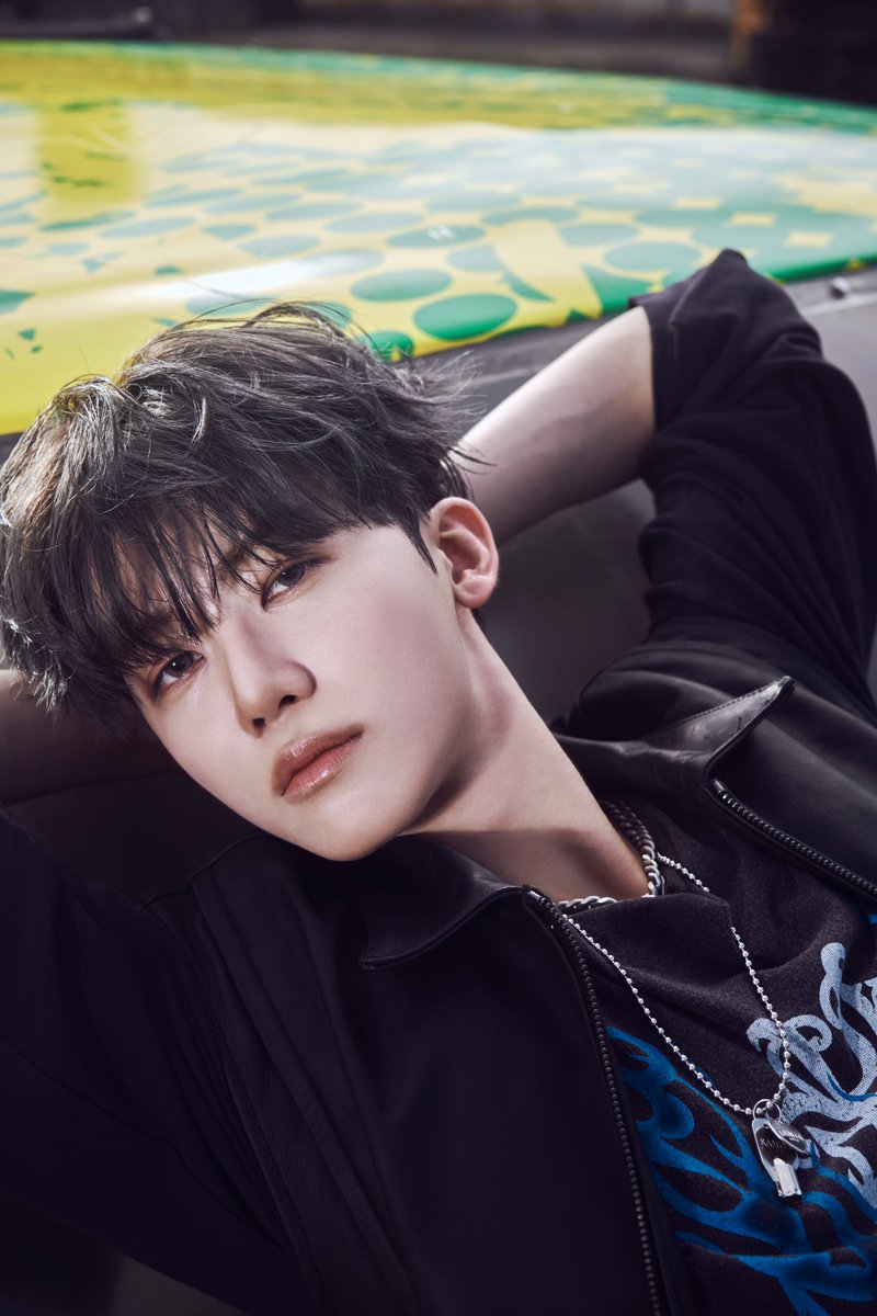 686loro's tweet photo. 이건걍화보죠 https://t.co/9UbYVA2RcR