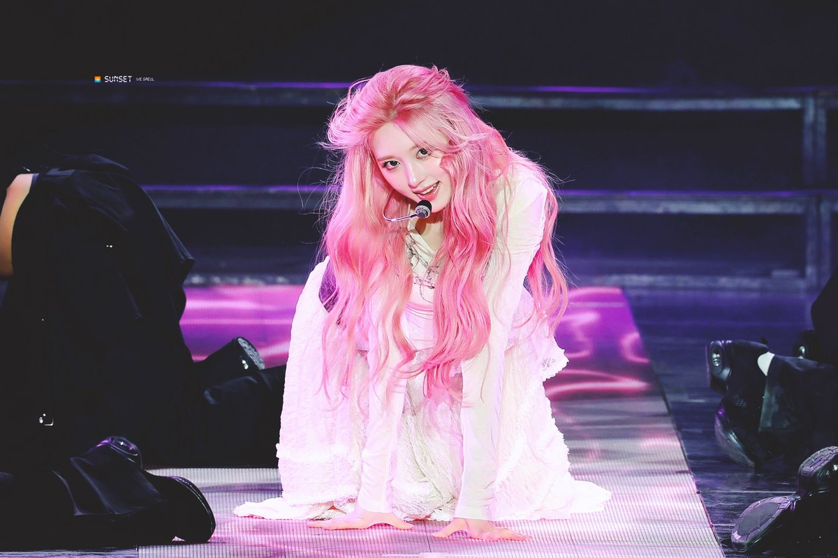 251031  
#아이브 #가을