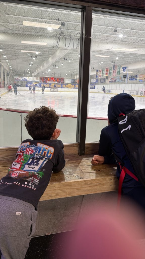 salozrihen's tweet image. Kids counting the days for #LearnToPlay next week. @FlaPanthers