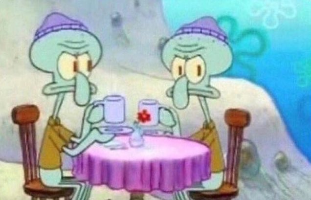 Pov : إذا كنت أتناقش مع نفسي بالحمّام و أحد دقّ الباب !