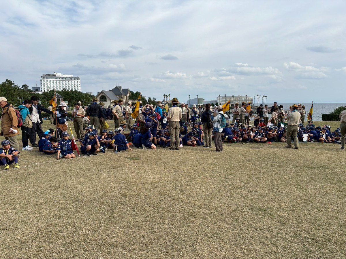 bs_kobe6's tweet photo. 大人も楽しめる兵庫県最大級のカブ隊集会開催！子どもはもちろん、保護者や関係者も一緒に参加して、ゲームやアクティビティを満喫できます。みんなで一体感を味わいながら、思い出をつくろう！#兵庫 #カブ隊 #スカウト #ファミリーイベント https://t.co/vhfFegkOgd
