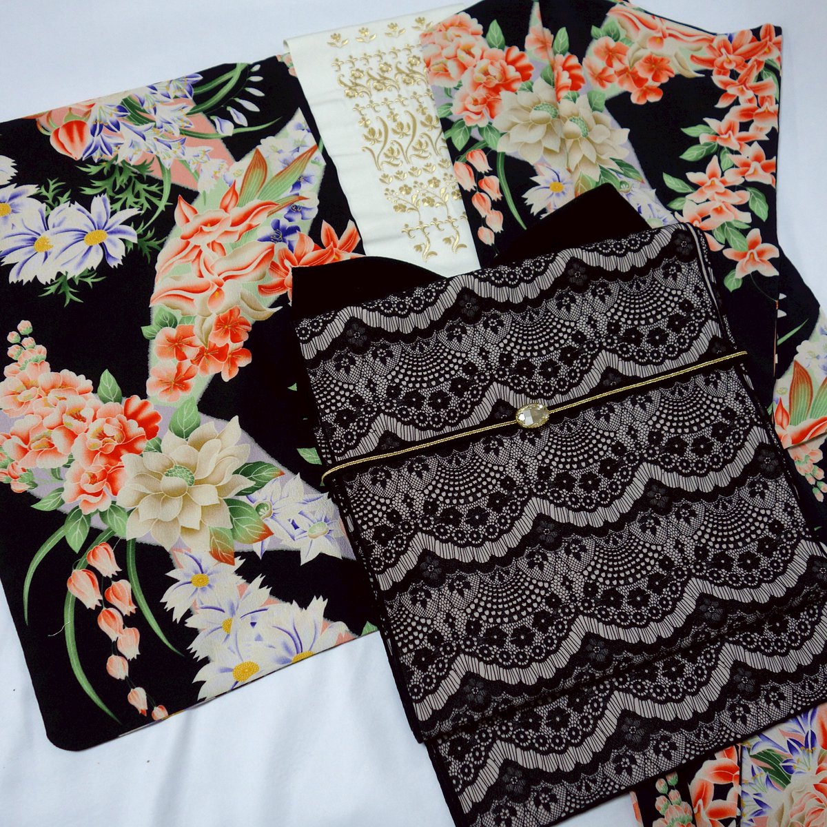 豆千代モダン 半幅帯 花柄 ブラック 豆千代モダン 🎀10/29〜11/4 新宿伊勢丹FFK・12/3〜9 阪急うめだ