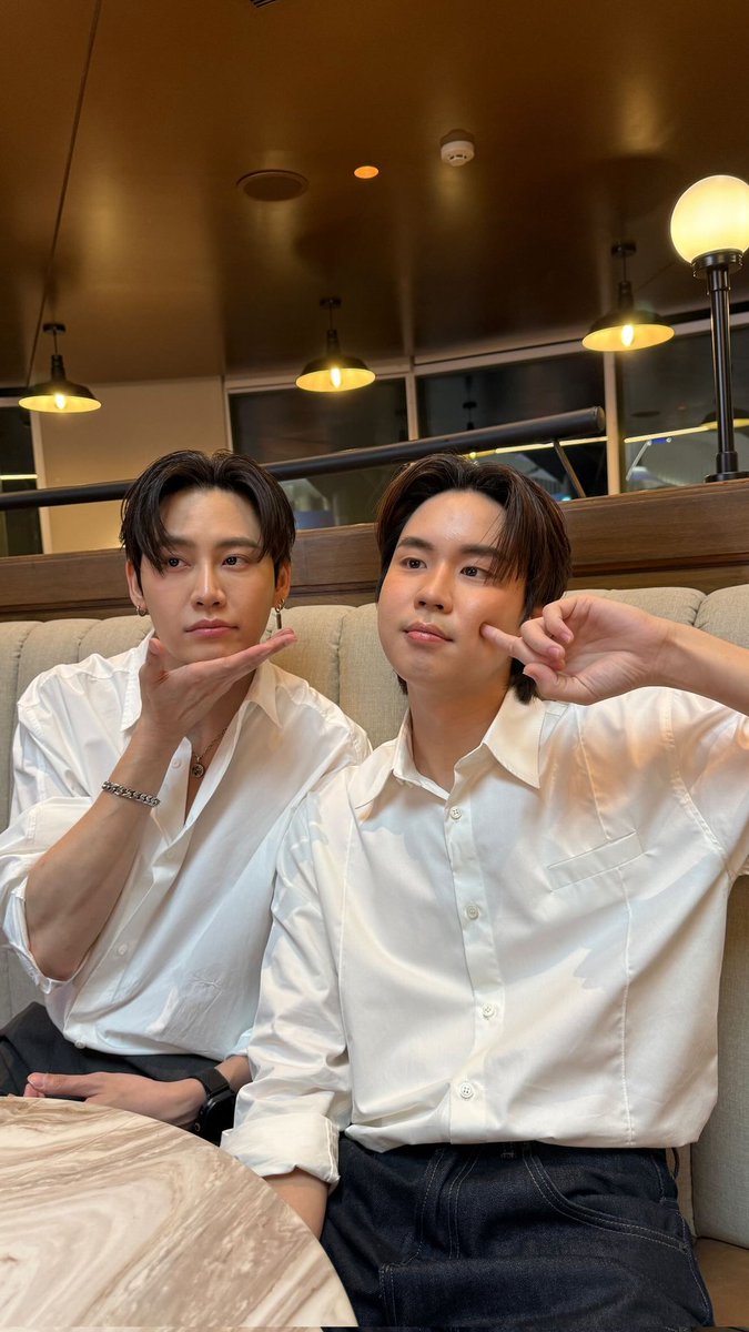 bb0un_official's tweet photo. 🗓️[03.11.2025] IGs : liewlekjew

//โลกน่ารักเพราะมีเธอ😊

#MISTINE天猫双11xBounPrem https://t.co/DEge4EnmNf