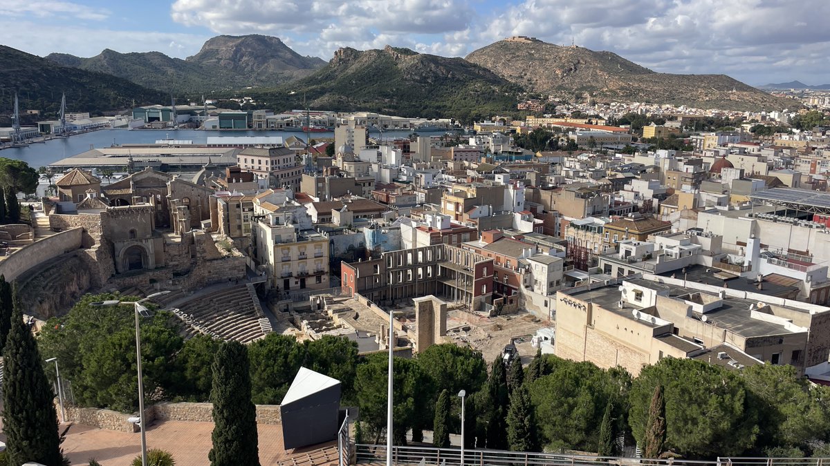 Thrilled to have joined Holland America Line's Oosterdam in Barcelona, where I have the privilege of being a Guest Lecturer for the journey over to Fort Lauderdale. First port of call Cartagena…