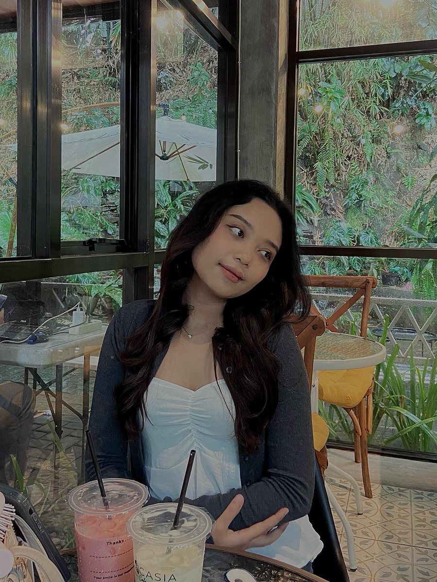idyy111's tweet photo. 🍃 https://t.co/l7RToSCJRR