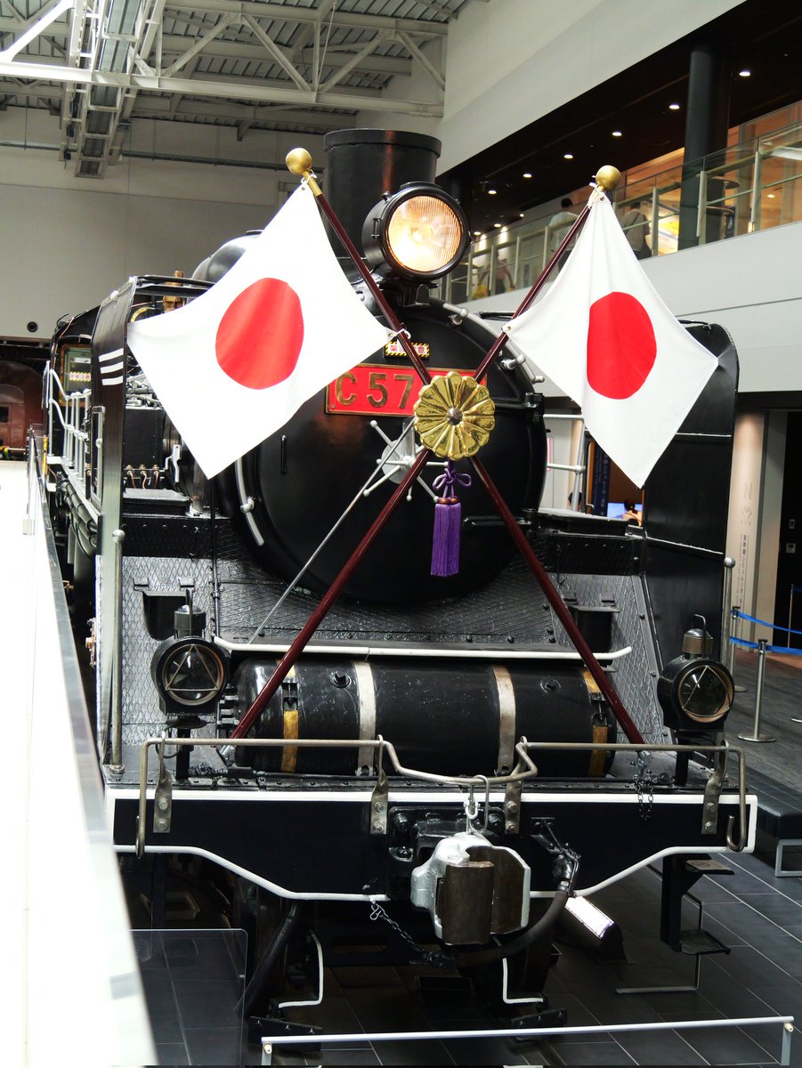 橋三枝子 坂道store on X