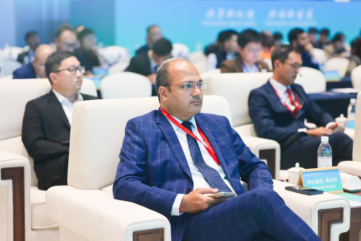 abhishek_eai's tweet image. I was honoured to represent India at the 2nd International Cooperative and Development Conference and spoke on “Green Transition and Technological Innovation” at Anji, Zhejiang, China. 
@NITIAayog @narendramodi @startupindia @meitystartuphub @PiyushGoyalOffc @nsitharamanoffc