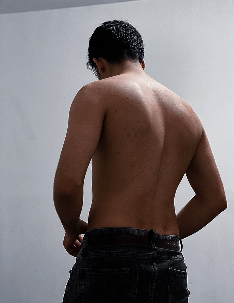 johanicool's tweet image. کاتێک فۆتۆشاپت پێ سوسولانەیە 😁

#کوری_کورد #مهاباد #کورد #كوردستان