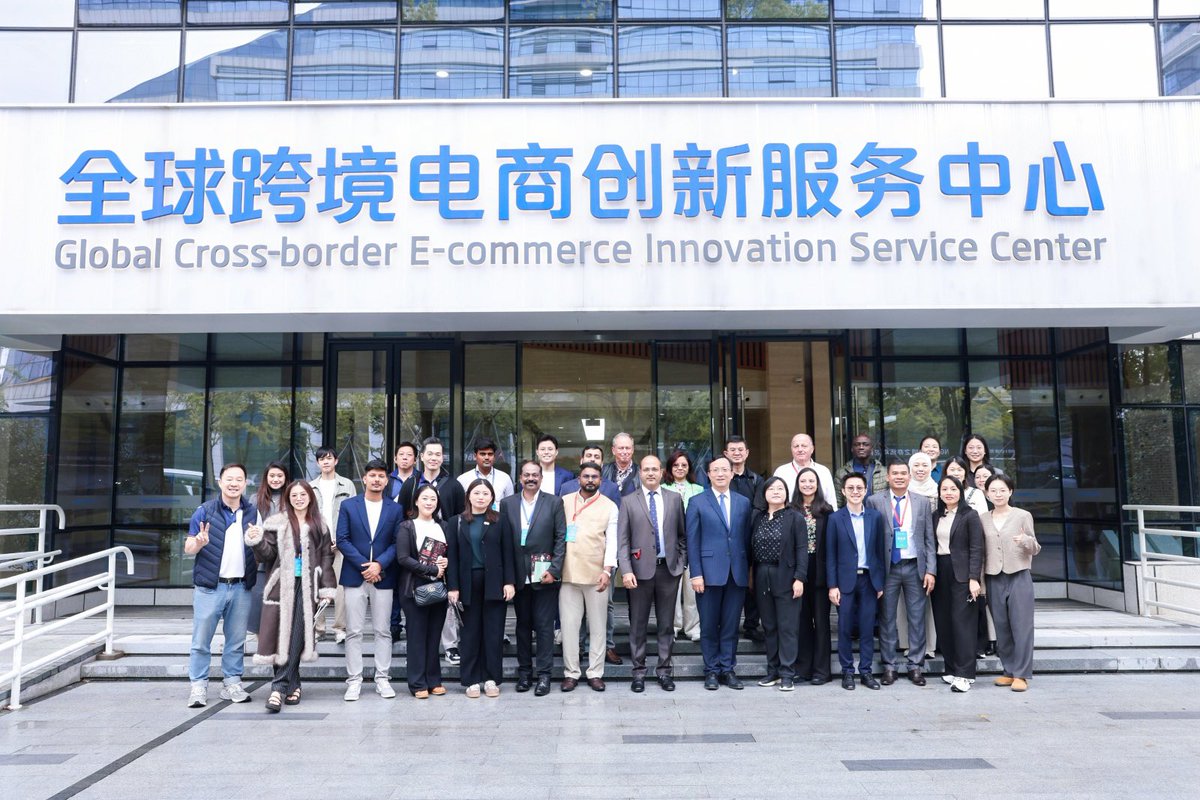 abhishek_eai's tweet image. Invited to visit the Global Cross- Border E-commerce Innovation Centre in Hangzhou, China, UN International Trade Centre, Google, Amazon, Wildberries, Rakuten as partners. 
India need this urgently for SMEs and startups. @narendramodi @PiyushGoyal @NITIAayog @nsitharaman