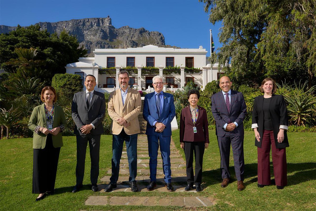 Leaders from across the world have gathered in Cape Town for the 12th Regional Leaders' Summit 🇿🇦🌍

When subnational governments share ideas, learn from one another, and work together, we all benefit and move forward, especially the over 180 million people we represent and serve