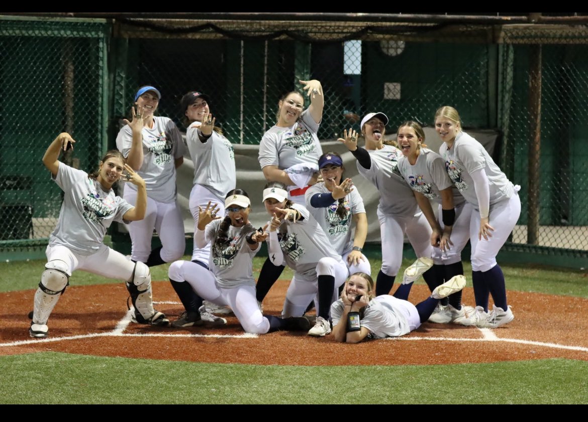 Had the opportunity to take the field this weekend with  <a href="/TGA_Turner/">Top Gun National 18U</a>
 — We battled hard and finished 2nd out of 41 teams at the Show Me The Money showcase. So proud to have helped out and been part of something special! <a href="/TGASciara/">Top Gun National 16</a> <a href="/LineDsoftball/">Line Drive Media</a> <a href="/PGFnetwork/">PGF</a> <a href="/TopPreps/">TOP PREPS - SPORTS NEWS, VIDEOS & INTERVIEWS</a>