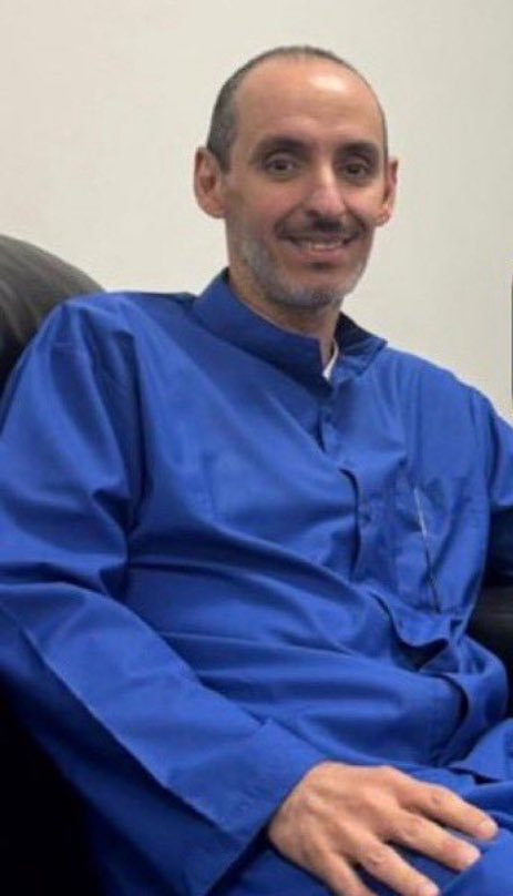 Kuwait25_26_0's tweet photo. الجسم يضعف والمبادئ قوية "
والوجه ينحف والمواقف متينة "

الحمدلله على السلامة يابو محمد 💐

@SalehAlmulla https://t.co/ws0QA4qq2J