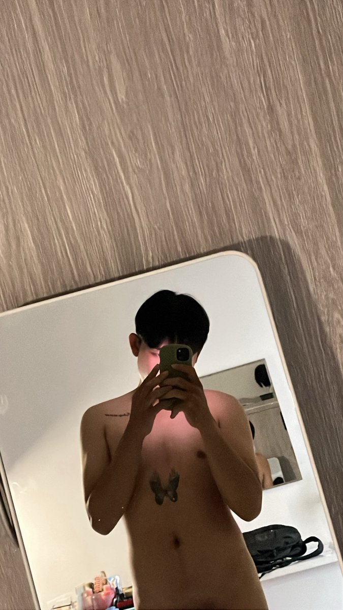 Ch2002Kk's tweet photo. 🐷 https://t.co/y240JCsJkH