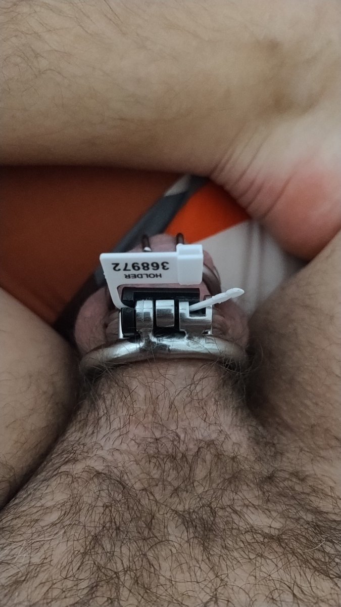 Sir <a href="/rugbyunion8/">N Aguirre🇦🇷15K+🇪🇸 Keyholder🔑😈</a>, m'y keyholder, want you that you decide how long I am locked for every:
Like = 1 hour
Comment= 2 hours
Repost = 4 hours
Maximum of 24 hours to complète m'y first challenge with him.
#Chastity #Teamlocked