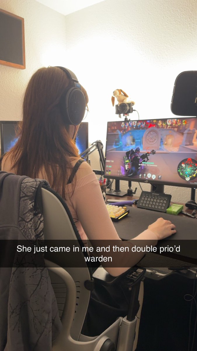 Annie Dro tweet media