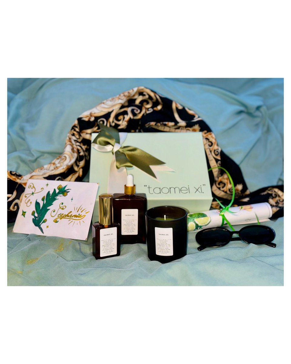 CaelPictor's tweet photo. codename: solstice.
☀️✨🔥🌿🦢🌈🌩️
A gift for my best friend, inspired by some of her favorite fragrances! It was a fun challenge to capture her personality in just 11 notes. https://t.co/mfPbKXEdcQ