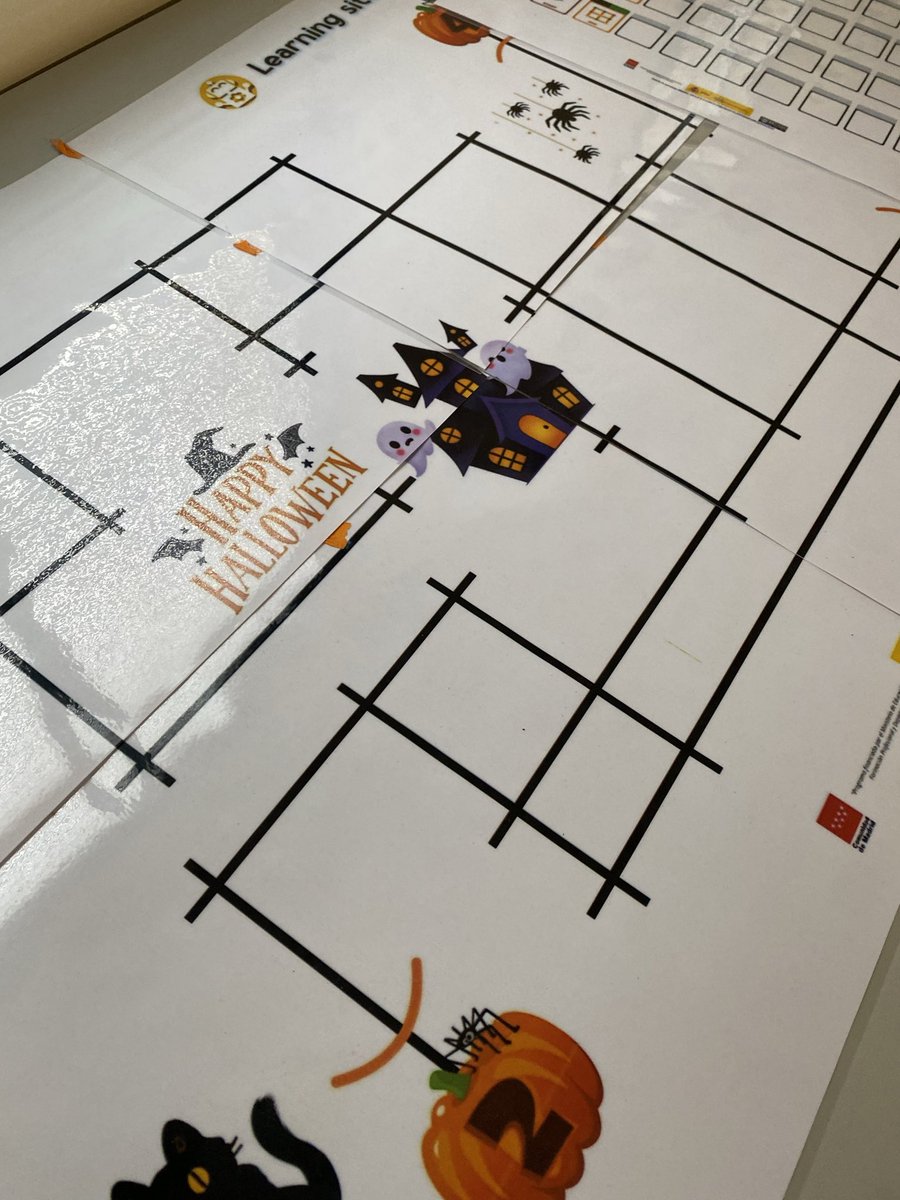 Laura Azorín tweet media