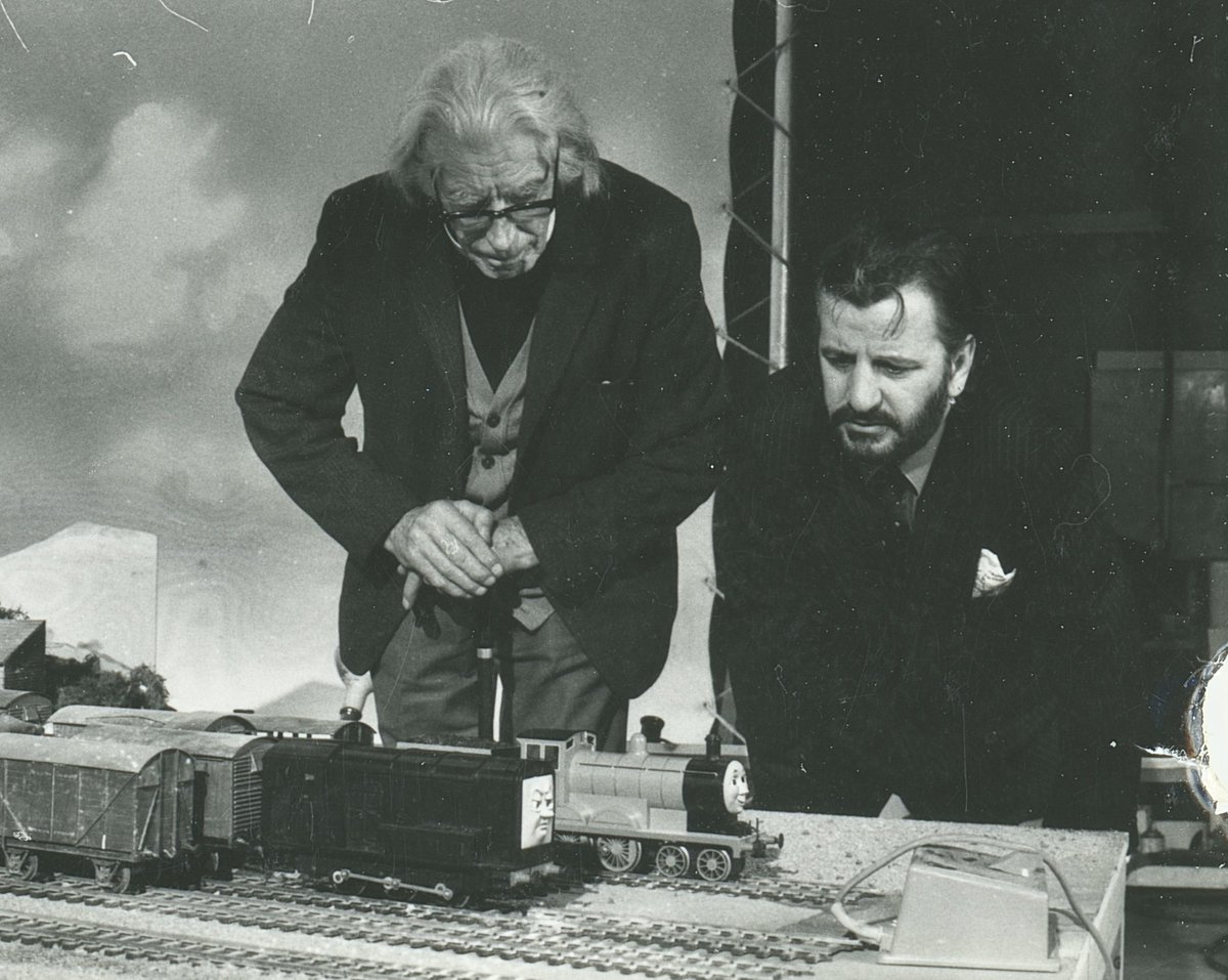 FlyingPringle's tweet photo. Seeing Awdry and his first character together is like a renaissance painting. Plus Ringo and his favorite character Diesel like dude!!! https://t.co/8TI8Wjgd2g