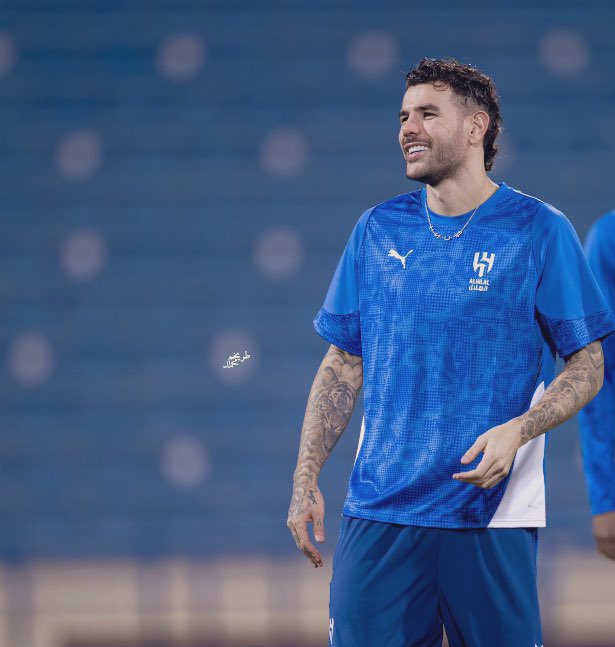 📊 ' ثيو هيرنانديز' خلال لقاء الغرافة القطري:

• لعب (90) دقيقة
• (65) لمس الكرة
• (2) صناعة فرص
• (40) تمريرة ناجحة
• ⁠(1) تسديدة
• ⁠(5) التحامات ناجحة
• (1) افتكاك
• (3) استعادة الكرة
• لم يستطيع أي لاعب مراوغته⚔️
• ⁠حصل على تقييم (6.7) 🏅