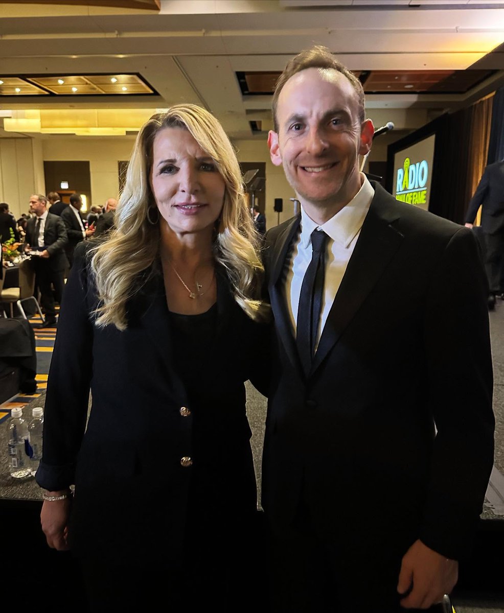 Sam Alex tweet media