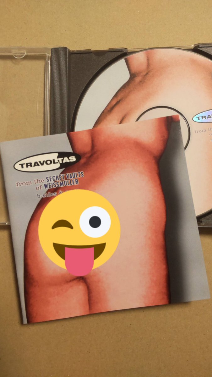 11/4は いいお尻の日

Travoltas - From The Secret Vaults Of Weismuller

オランダのpop punk レジェンドTravoltasの編集盤です
センシティブなジャケなのでスタンプ貼らせていただきました
Travoltas の前身(88年)から00年に至るまでの歴史とか貴重な資料も