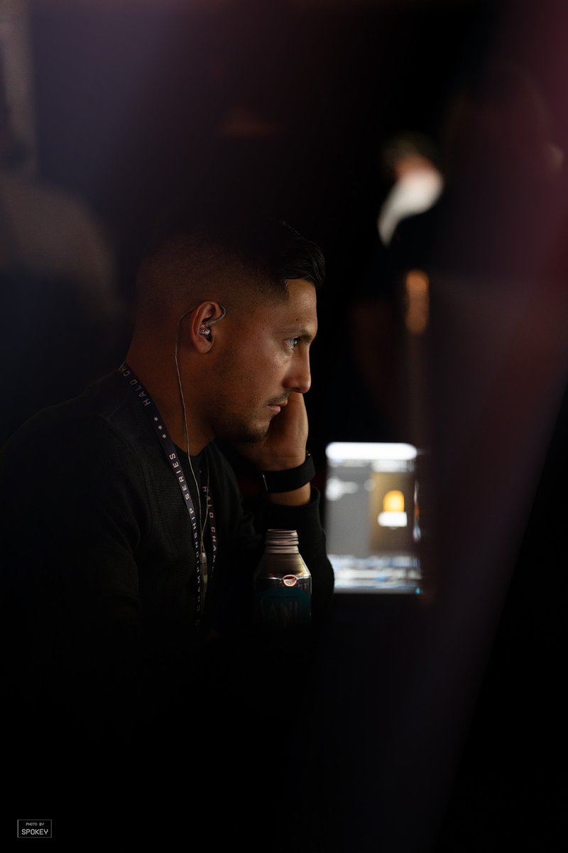 SpokeyMA's tweet photo. A few more shots of familiar faces seen at #HaloWC 📸 https://t.co/OqOqIyunN3