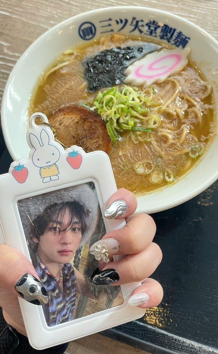 sammy viu o ateez tweet media