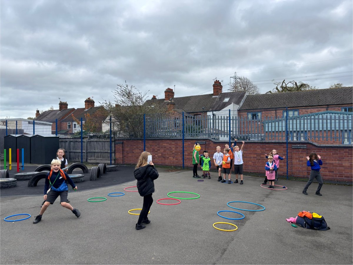 latimerprimary's tweet image. Big shout-out to our amazing PE leaders who create brilliant games at lunch time for the children of Latimer to get involved in. They are amazing!😀🏀⚽️🎾 #ActiveLatimer #PEleaders