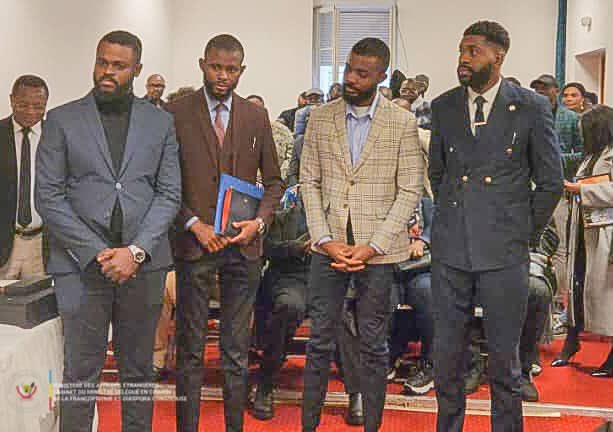 Nouveau pacte avec la diaspora congolaise en France 

Paris, samedi 02 novembre 2025 – Dans le cadre de sa tournée européenne, le Ministre Délégué près le Ministre des Affaires étrangères en charge de la Francophonie et de la Diaspora congolaise <a href="/CrispinMbadu/">Crispin Mbadu</a> a rencontré la