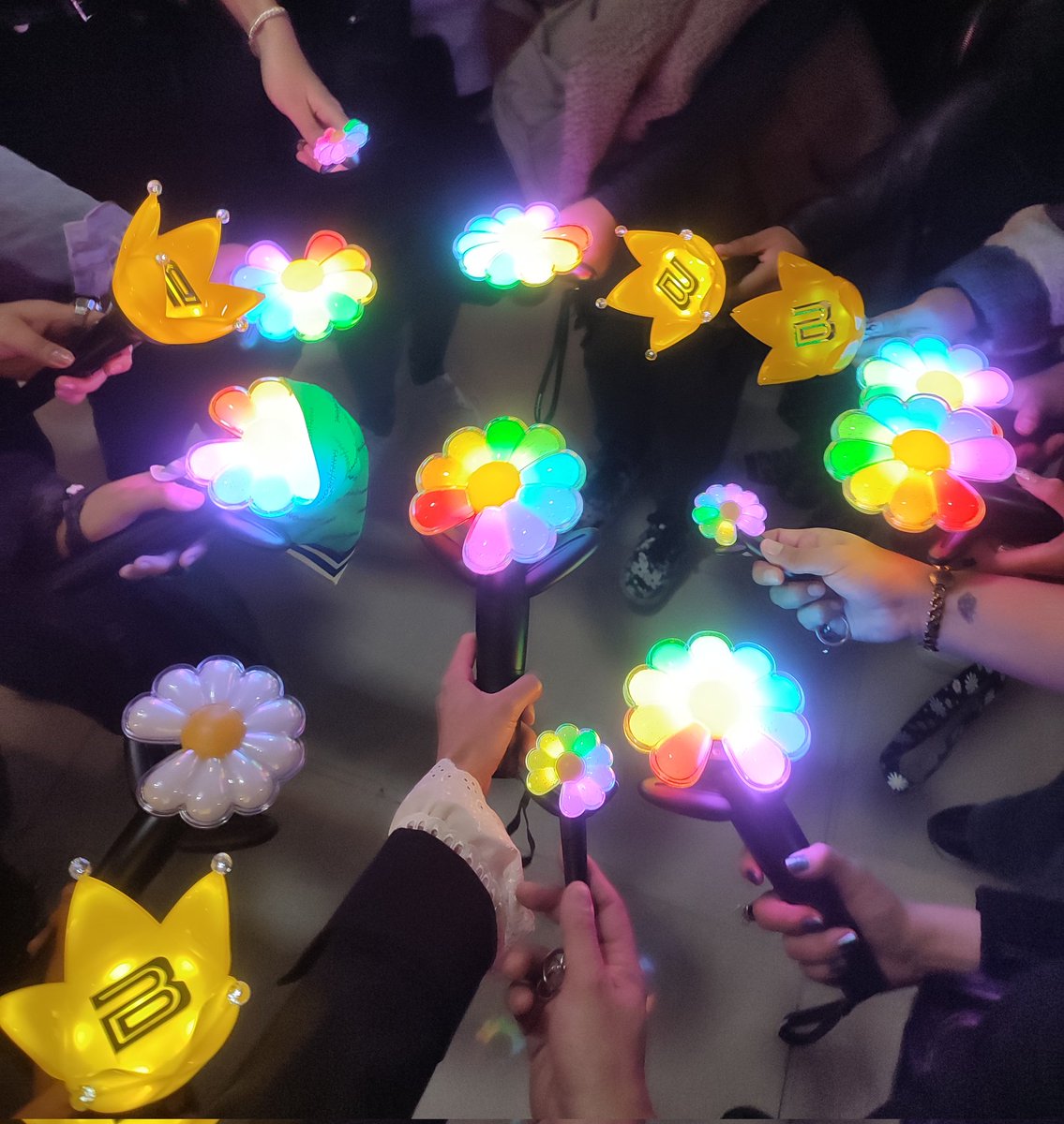 I'm still voting for #Gdragon in #2025MAMAVOTE