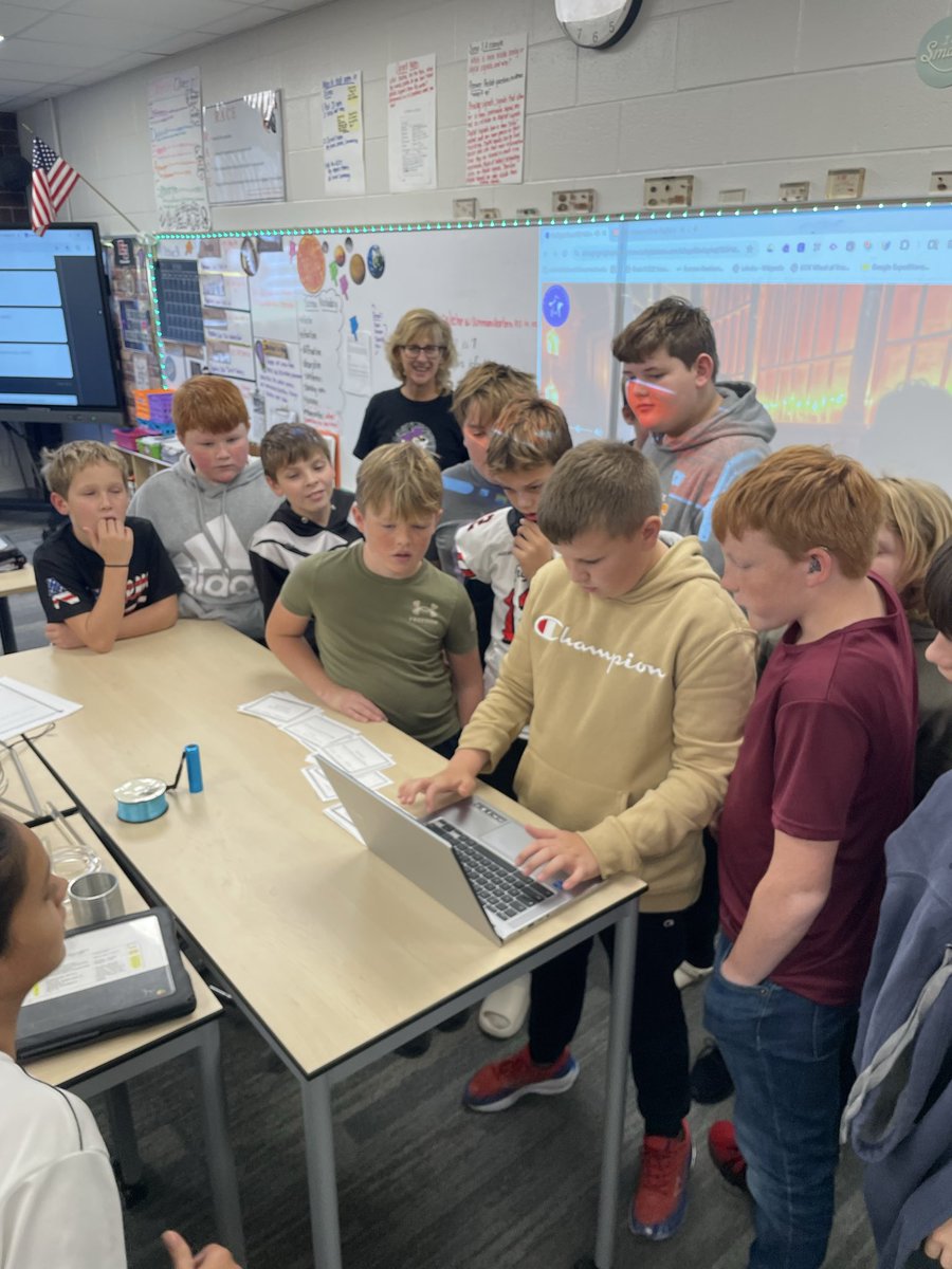 Trojan Pride Bell classes competing for the class of the month (popcorn/slushie prize) by playing Wordle.