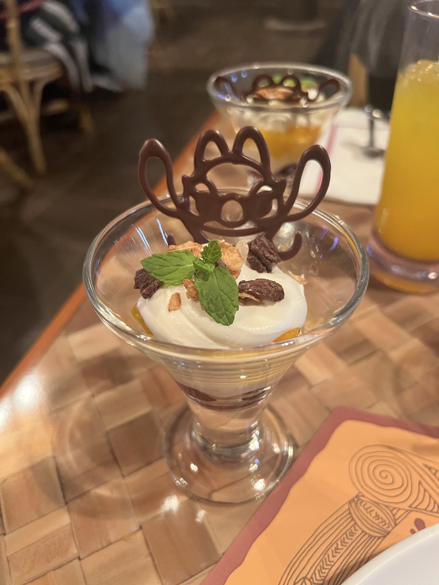 ayumin_k42's tweet photo. 今回は特別な幸せディズニー旅行でした🐭❤︎ https://t.co/2xpmb1MwcG