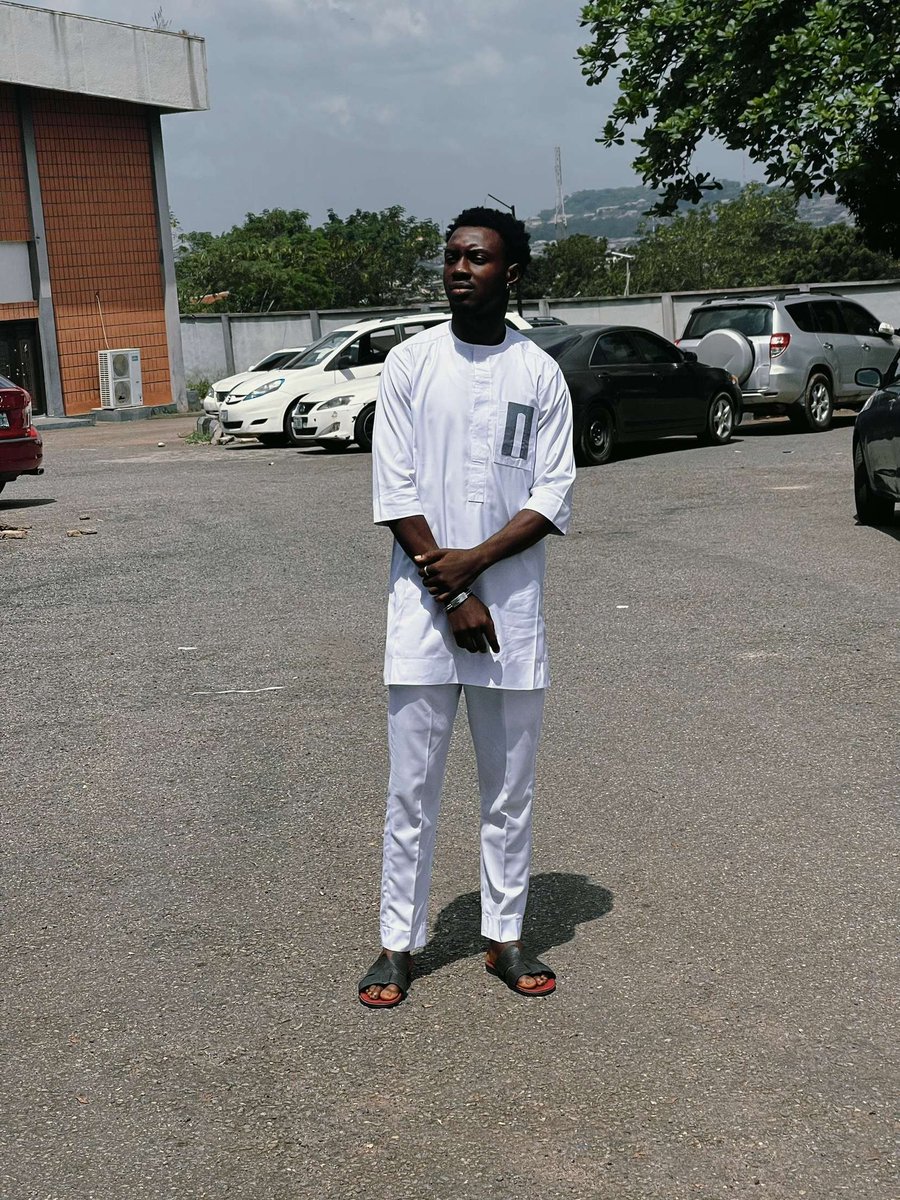 JackLofthouse99's tweet photo. My love for native lately👏 #Native  #Nigeria #MondayMotivation https://t.co/2vPmQALeTp