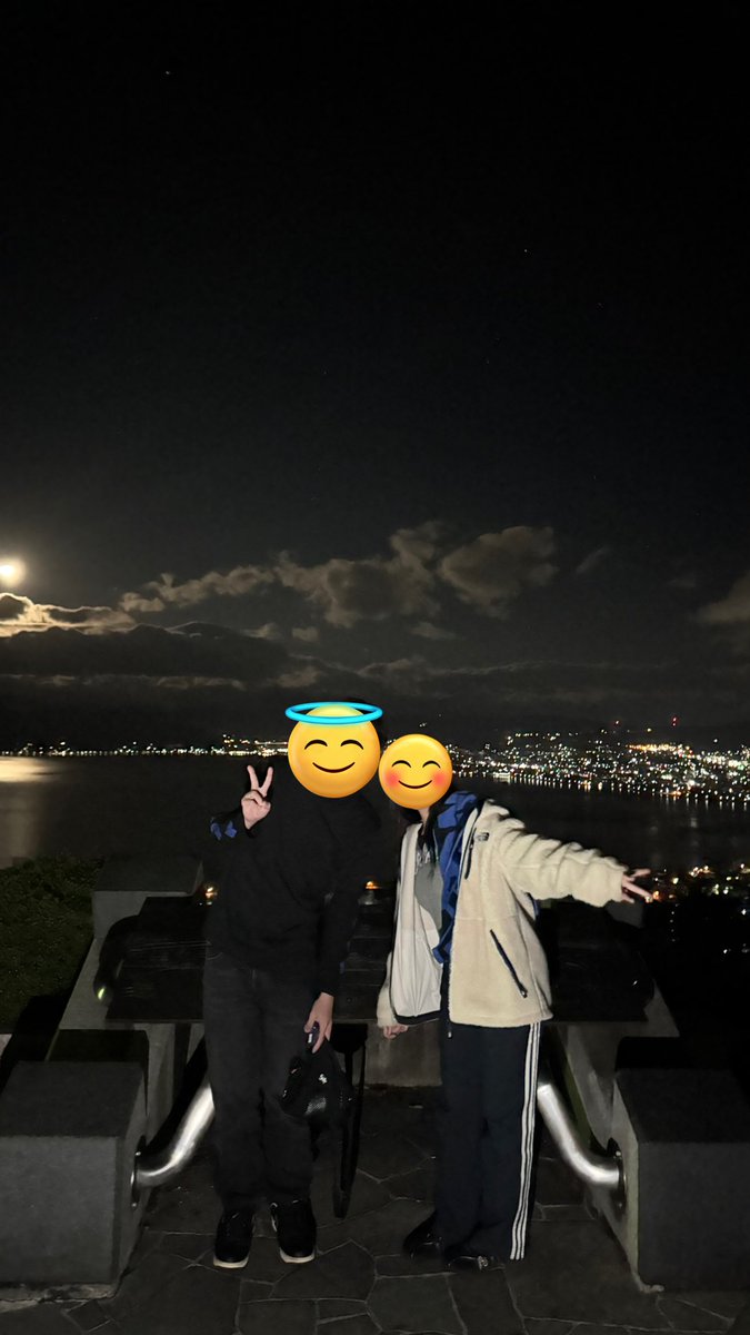 wouldbeexpected's tweet photo. 長野のRADめちゃくちゃ近くて楽しかったし、夜ご飯もめちゃくちゃ美味しくて感動したし、諏訪湖がめちゃくちゃ綺麗やった！！一緒に行けてすごい楽しかった https://t.co/ReiYCbCoMB