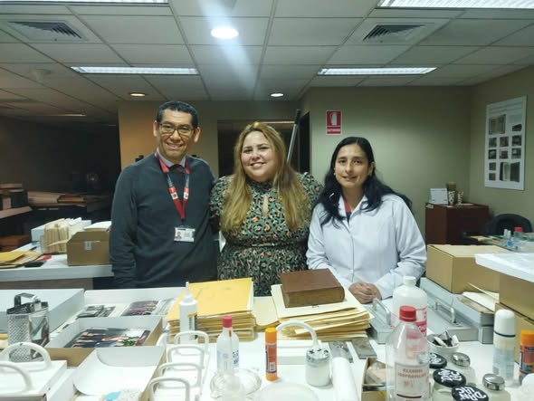 ArchivoMINREX's tweet image. La cooperación entre Archivos es esencial parala construcción, preservación y difusión delamemoria documental. Como parte de la reunión, tuvimos la oportunidad de visitar el Archivo de la Cancillería peruana. 

¡Agradecidos! 

#EmpoderarLosArchivos
#ArchivosUnidos
#SomosCGDMinrex