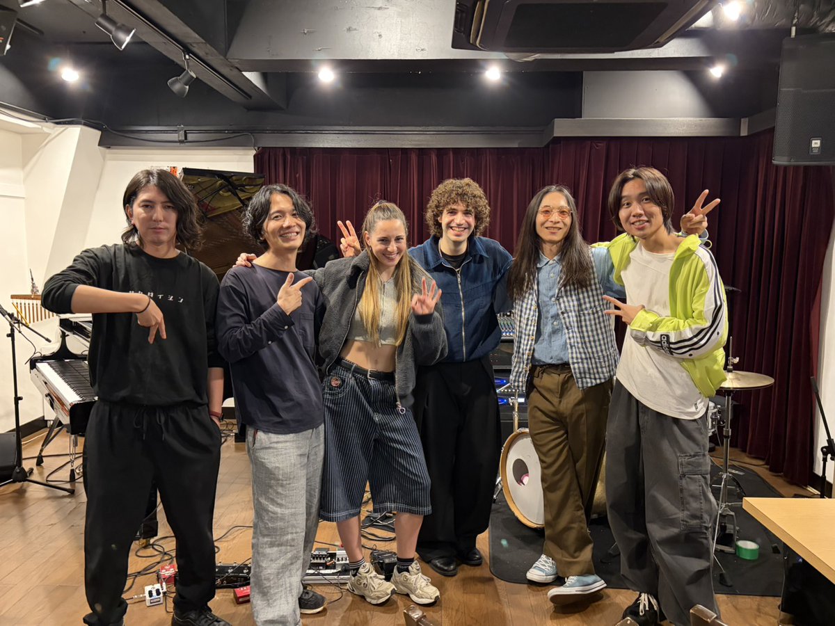 ば*な様 ☘️お盆イベント☘️ラスト2☘️130⭐️超レア【うぐいす　アトロ】手 ば*な様 ☘️お盆イベント☘️ラスト2☘️130⭐️超レア【うぐいす