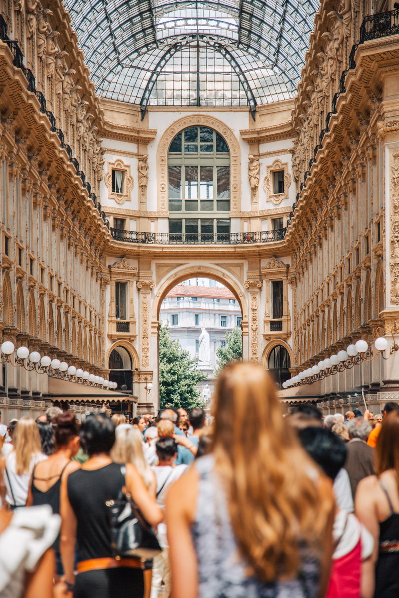 Novi Monte Carlo 
Milano je zaradi korupcije, onesnaženja, krnitve javnega prevoza in številnih podražitev vse teže prepoznaven. STR. 30

revijaglobal.si/naroci
trgovina.mladina.si/global