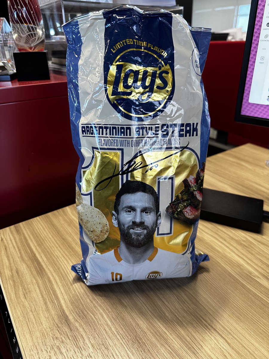 Today would be a great day for the <a href="/LAYS/">LAY'S</a> admin to send me a Lay’s x Messi kit as an early parental leave gift. I want to make a good first impression with my son.