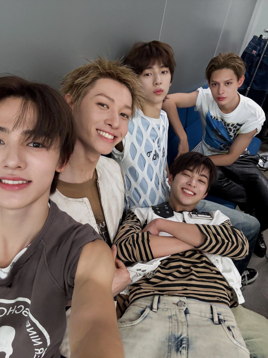 ahngoneho's tweet image. ⠀
#가져와_new_pic 📸 
250831 Inkigayo
⠀