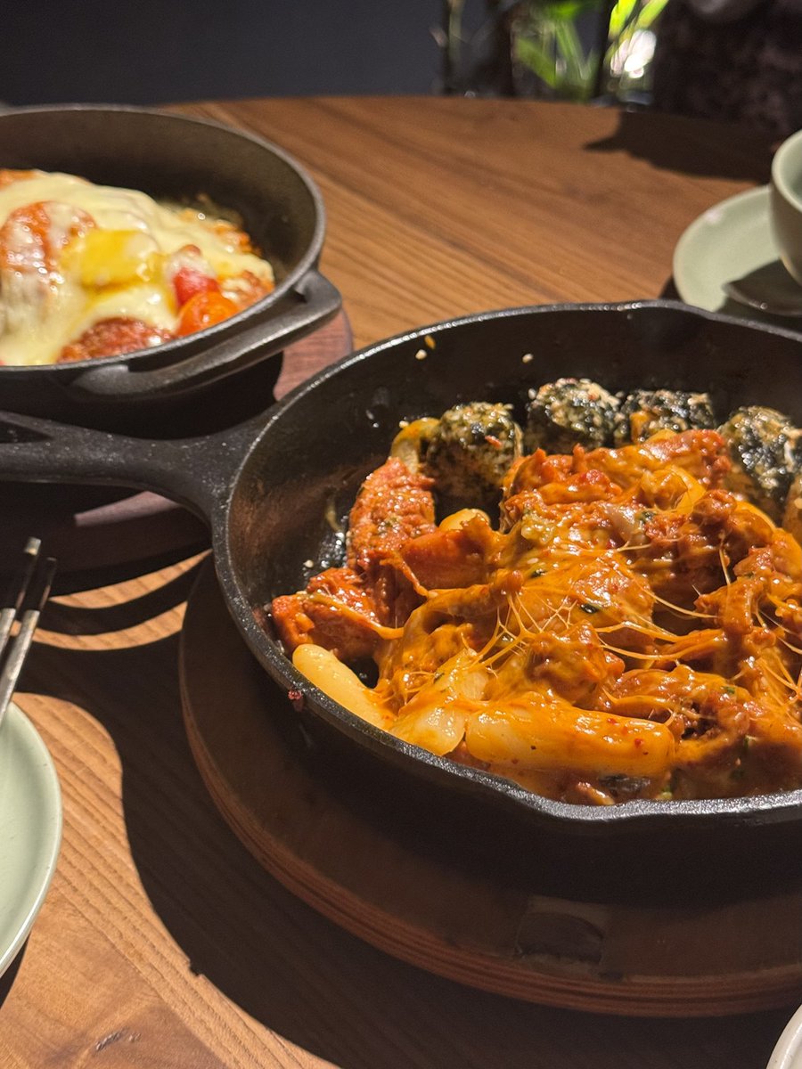icezlooool's tweet photo. 深夜🍲 https://t.co/RUrVflXlmd