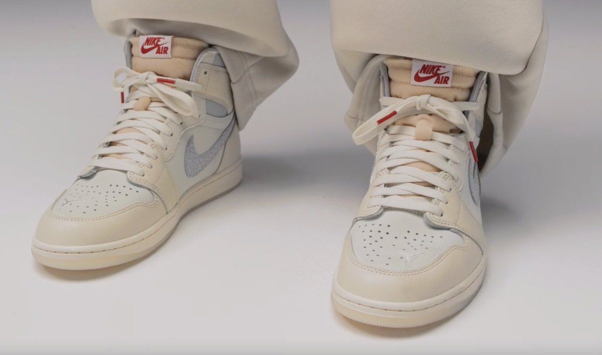 houseofheat's tweet photo. Air Jordan 1 High OG “Sail/University Red” Releases Dec. 1 🐘 https://t.co/Of0SyRk08r