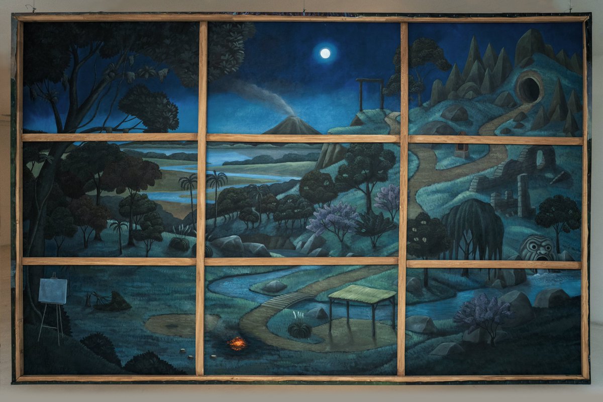“La fiesta del fuego” mide 2,50x3,90 metros, y está 
 pintada de los dos lados de la tela.