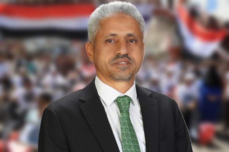 خلال اللقاء التشاوري الاستثنائي لوجهاء وقيادات مديريات تعز
رئيس المجلس الأعلى للمقاومة الشعبية الشيخ حمود سعيد المخلافي يدعو لدعم وإسناد الجيش والأمن لاستكمال المعركة الوطنية

تعز : خاص 
 
دعا رئيس المجلس الأعلى للمقاومة الشعبية الشيخ حمود سعيد المخلافي، مجلس القيادة الرئاسي