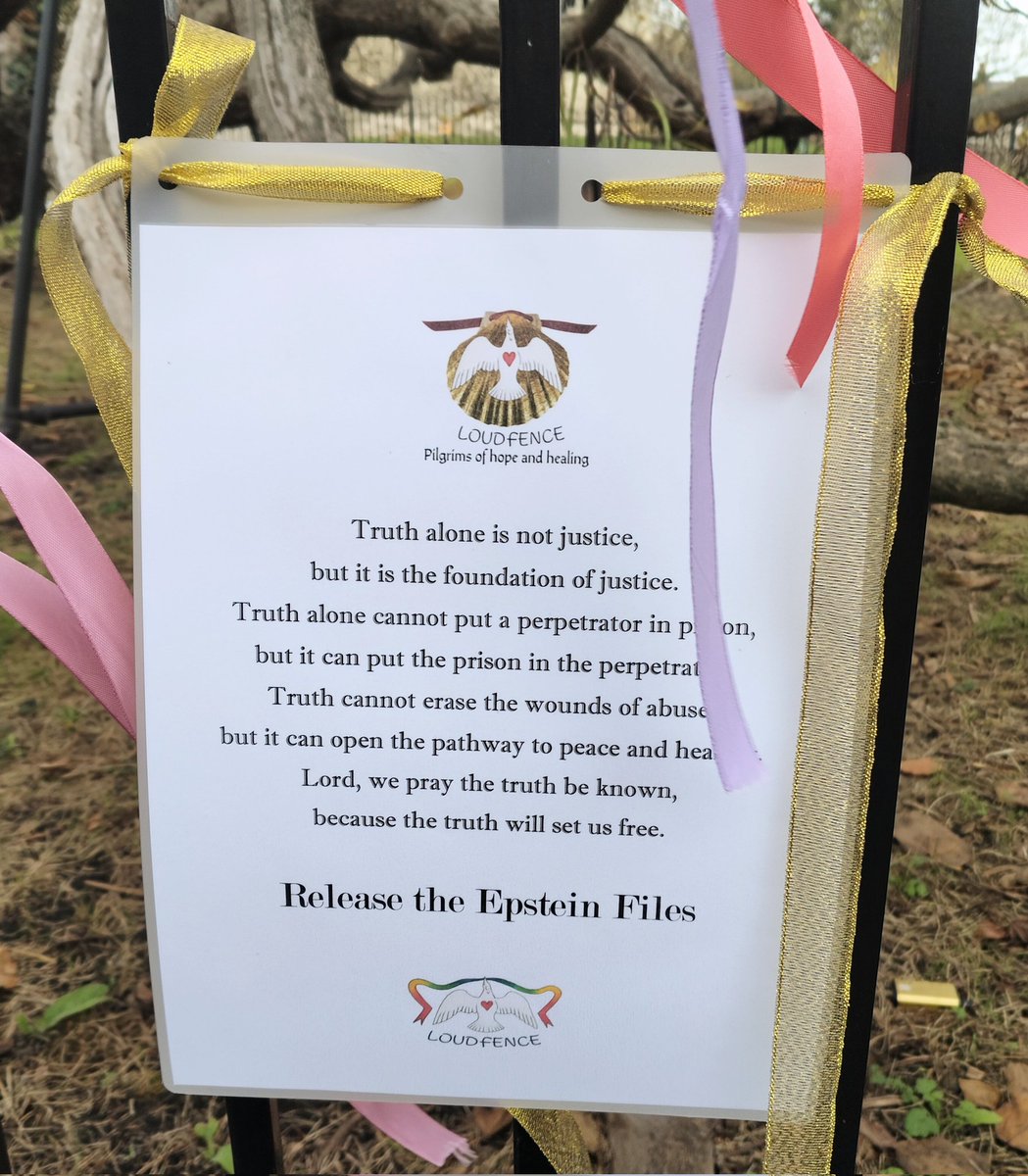 LOUDfence Rochester - because truth is the foundation of justice and peace. <a href="/disillusioned66/">Anne Davies</a> <a href="/BDevlin1/">Brian Devlin</a> <a href="/BirgitteUna/">Sr Miriam McNulty</a> <a href="/AmberWoods100/">Amber Speaks Up</a> <a href="/RochesterCathed/">Rochester Cathedral</a> <a href="/revgjg/">Canon Gordon Giles</a>