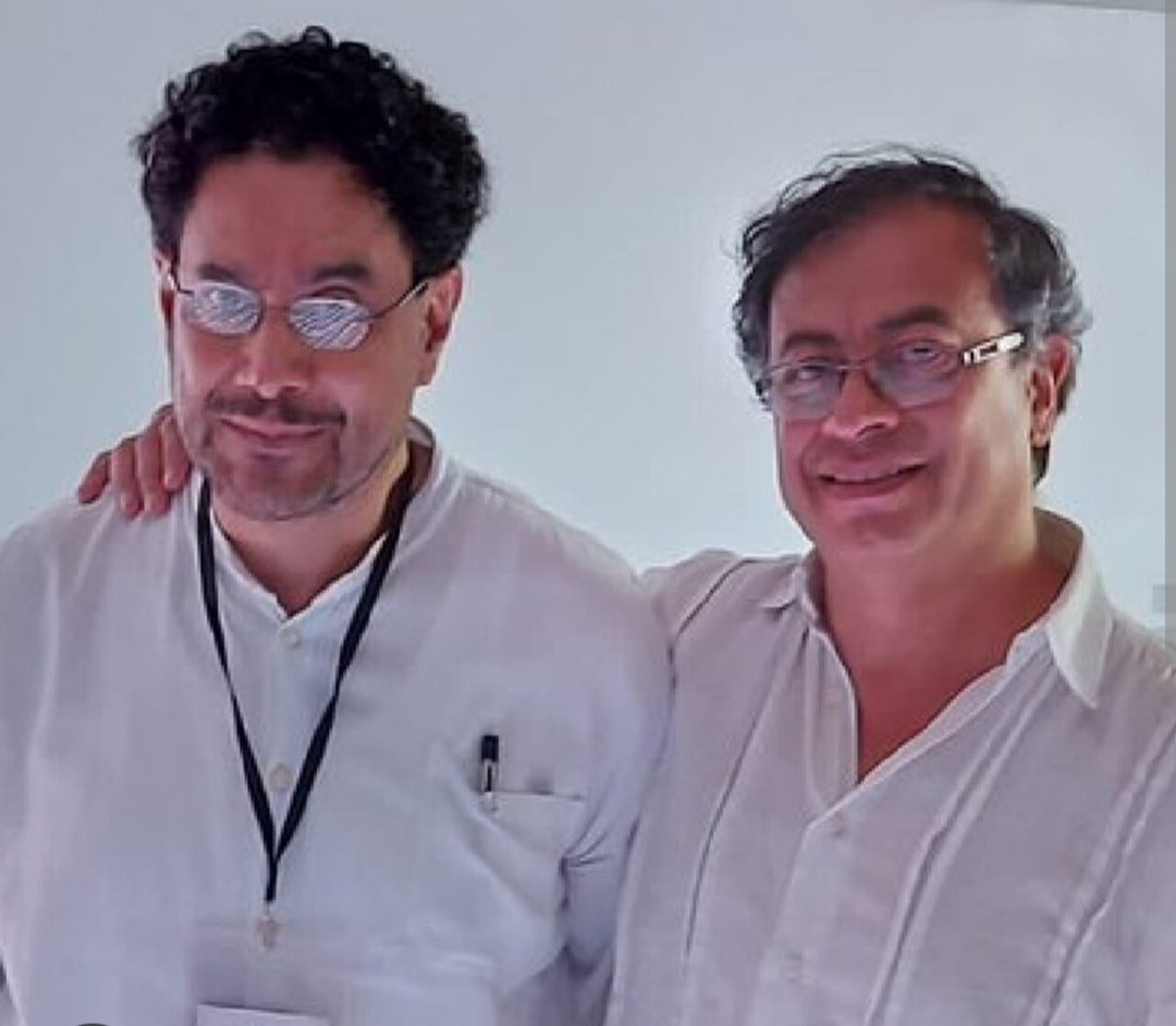 diegofosp's tweet photo. @alejoocampog Pero no igual a estás coscorrias. https://t.co/MTgRiLThMK
