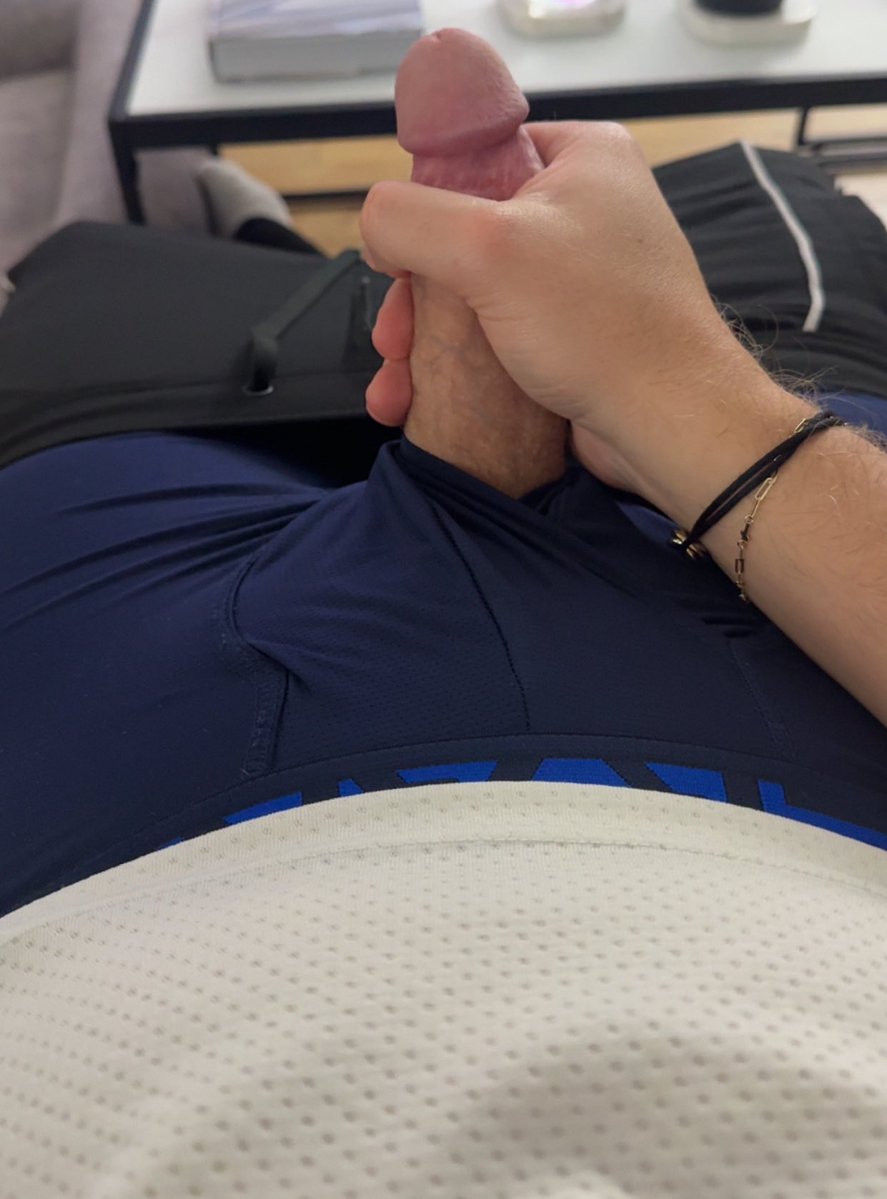 RT if you like the head 🥵