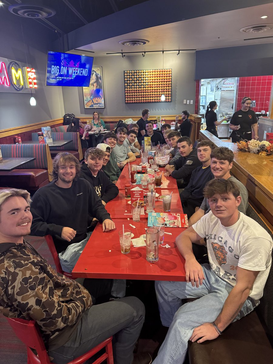 Glen Oaks Vikings Baseball tweet media