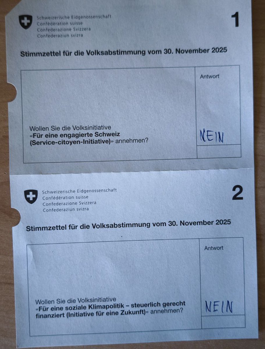 Meine Empfehlung für die Volksabstimmung vom 30. November:  Bei Vorlagen, sowohl die Neid-Initiative der <a href="/JusoSchweiz/">JUSO Schweiz</a> (Initiative für eine Zukunft, Reichensteuer), als auch diejenige für einen Volksdienst sind klar abzulehnen!

Seit ihr dabei?