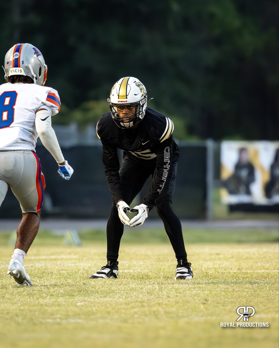 Dungeon Family: We’d like to congratulate the following Knights for being named to the FACA District 2 Honorable Mention Team. On Defense (pt. 2 of 2)
DB: Tyrone “TJ” Early
DB: Rodney “Reezy” Townsend
GO KNIGHTS/FIGHT ON!!!